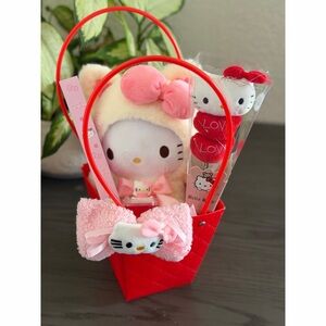 Hello Kitty Plush Basket - Pink and Red